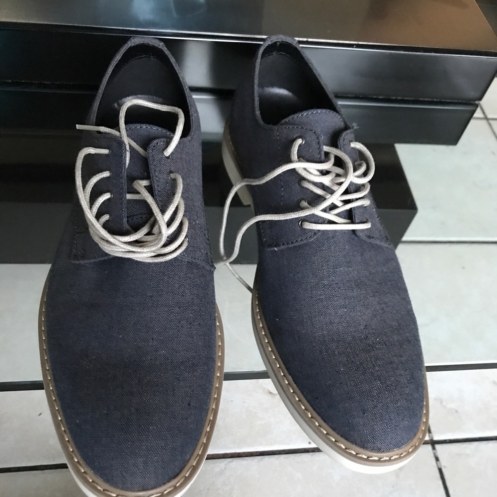 Men's shoes
